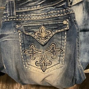 Buckle & Rock Revival Jeans